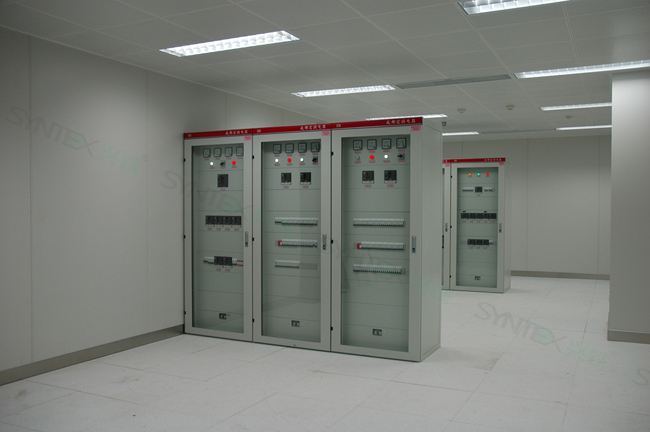 海角社区乱精品机房专用板